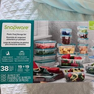 Snapware 38 Piece Plastic Food Storage Set